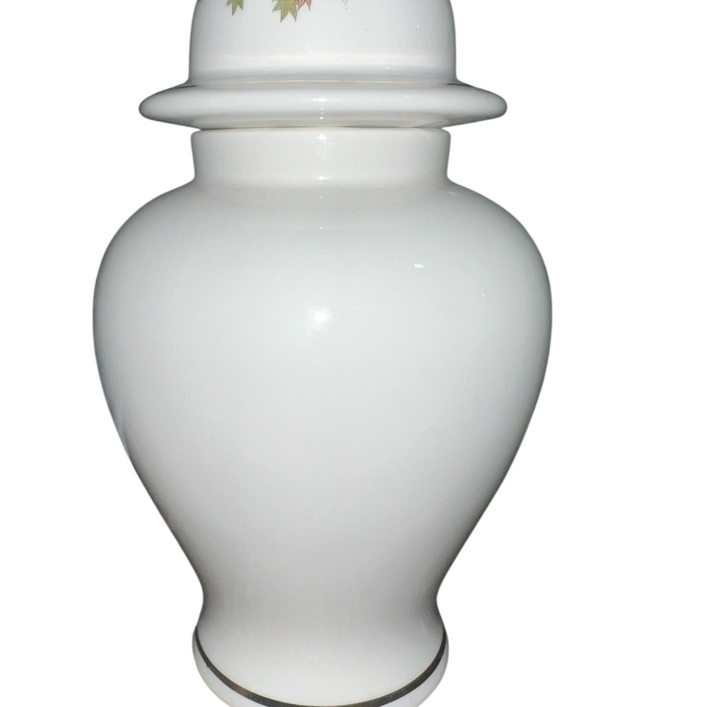 Vtg Japan‎ Oriental Hand painted Urn Ginger Jar Peonies Flowers & Birds, Signed - Picture 2 of 5